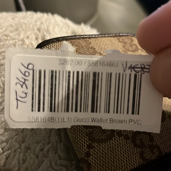 Authentic Gucci Wallet Brown
🚨 FINAL PRICE NO OFFER ACCEPT - Picture 5 of 11